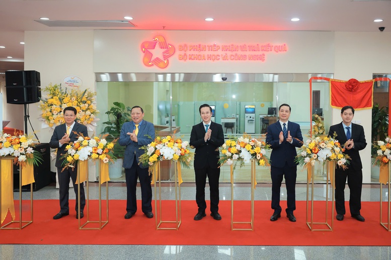 Bộ KH&CN khai trương Bộ phận Một cửa tập trung, hiện đại- Ảnh 1.
