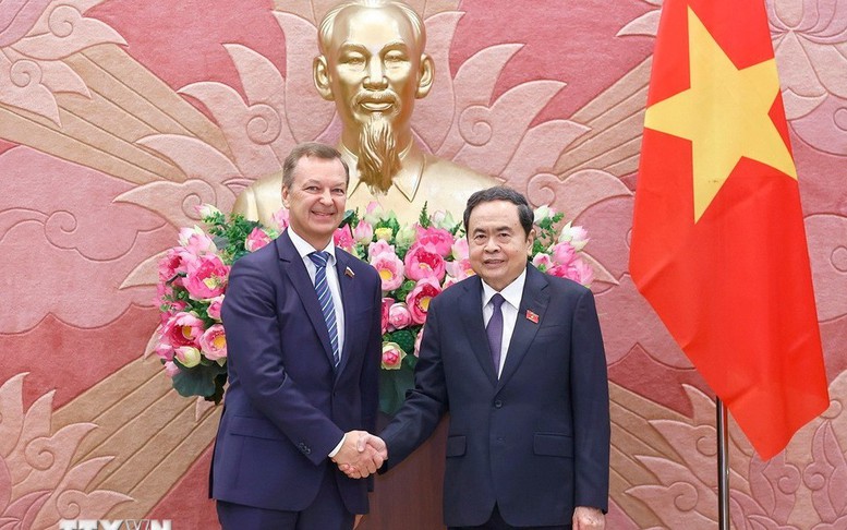 Chủ tịch Quốc hội Trần Thanh Mẫn tiếp Phó Chủ tịch Thứ nhất Hội đồng Liên bang Quốc hội LB Nga