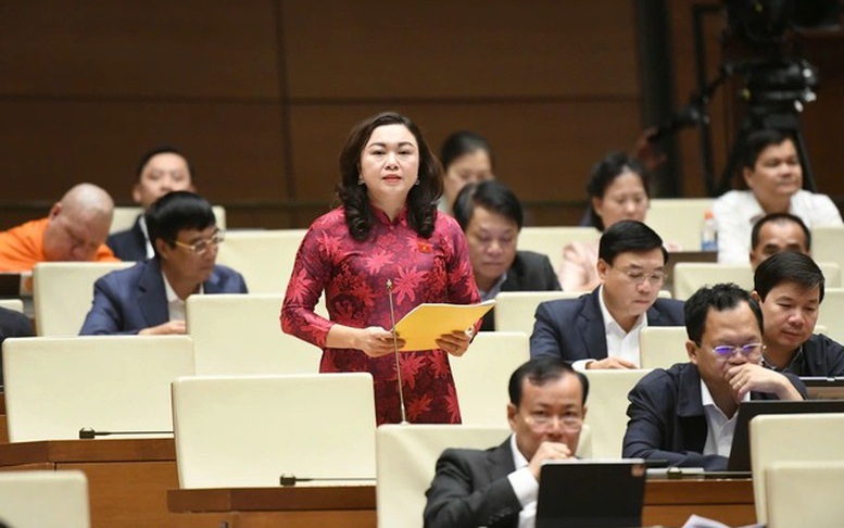 Cần tháo gỡ các vướng mắc về lương, phụ cấp để 'giữ chân' nhân lực y tế tuyến cơ sở