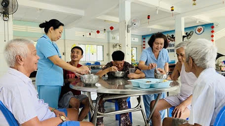 Đề xuất nhiều phương thức cập nhật kiến thức cho người hành nghề công tác xã hội- Ảnh 1.