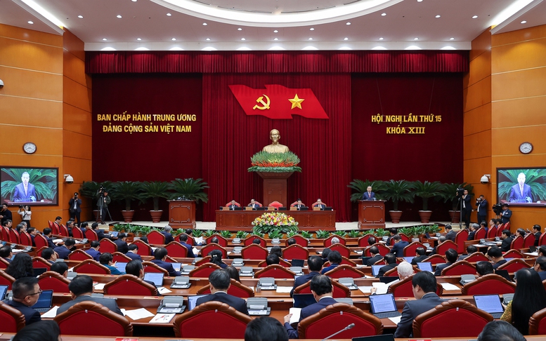 Thông cáo báo chí ngày làm việc thứ nhất Hội nghị Trung ương 15, khoá XIII
