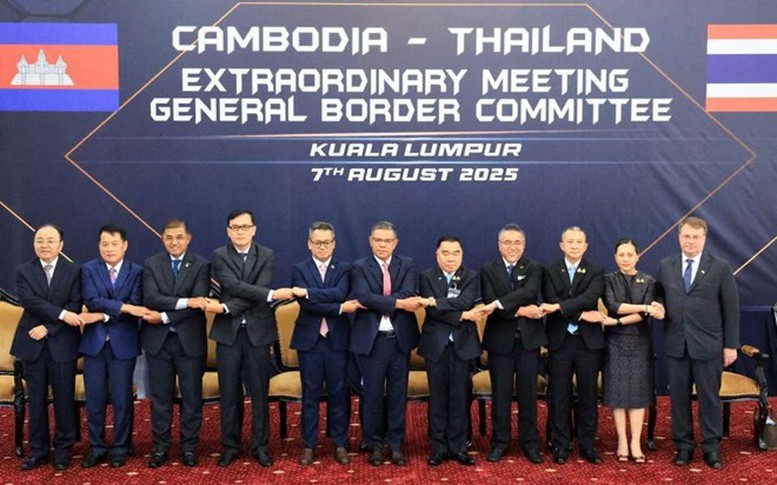 Khai mạc hội nghị bộ trưởng ngoại giao ASEAN về căng thẳng biên giới Campuchia-Thái Lan