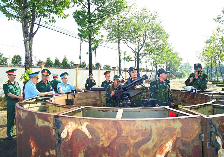 Thành lập Ban chỉ đạo phòng không nhân dân Trung ương- Ảnh 1.