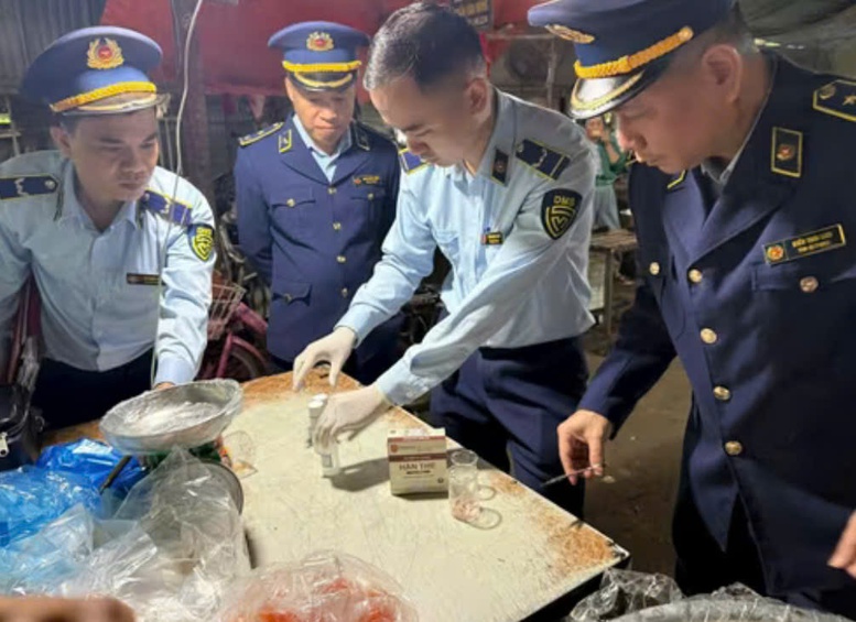 Hà Tĩnh tăng cường kiểm tra các hoạt động kinh doanh trên sàn thương mại điện tử- Ảnh 1.