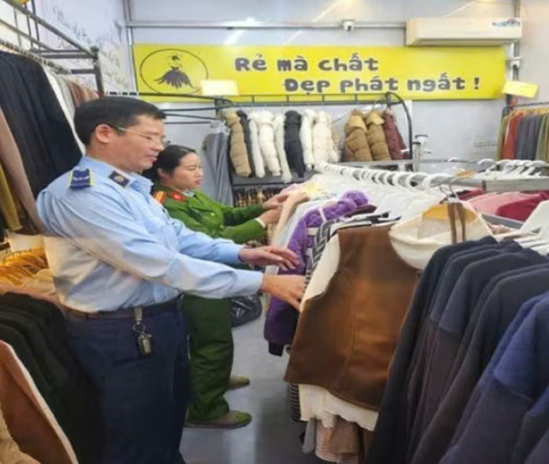 Kiểm tra 5 cơ sở kinh doanh nghi giả mạo nhãn hiệu bán qua mạng xã hội- Ảnh 1.