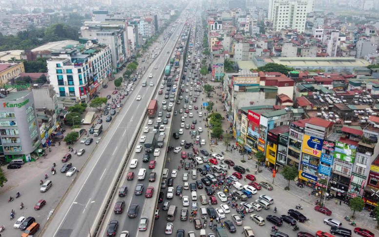 Từ 1/1/2026, hạn chế xe tải lưu thông hướng vào Vành đai 3 giờ cao điểm