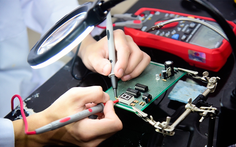 Đột phá cơ chế đãi ngộ để giữ chân nhân lực số