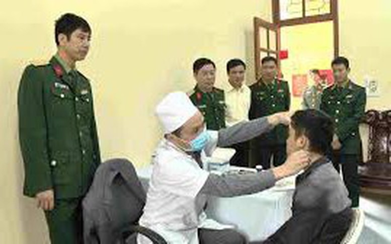 Không khám sức khỏe nghĩa vụ quân sự đúng thời gian, giải quyết thế nào?