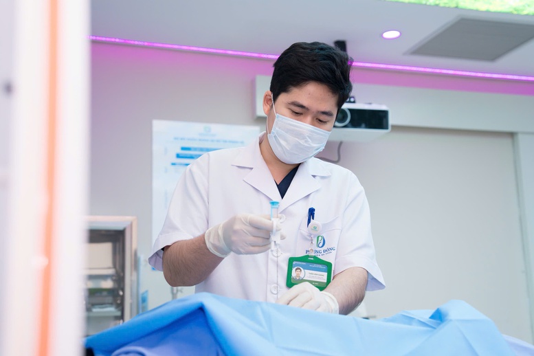 Tuyệt thực 3 tuần 'bỏ đói' ung thư, bệnh nhân suýt mất cơ hội điều trị- Ảnh 2.