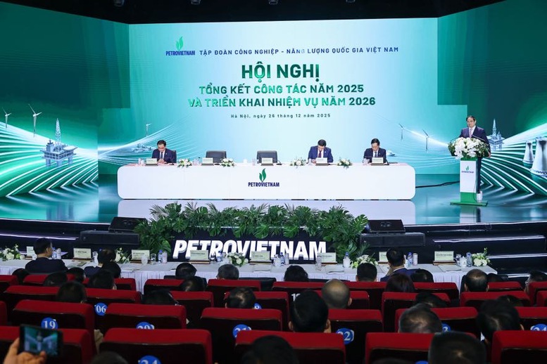 Thủ tướng: Petrovietnam phát huy tinh thần 'chiến binh dầu khí' và vai trò tiên phong, trụ cột, đi đầu- Ảnh 5.
