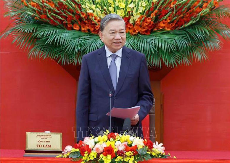 Tổng Bí thư Tô Lâm gặp mặt học sinh, sinh viên, thanh niên dân tộc thiểu số tiêu biểu- Ảnh 1.