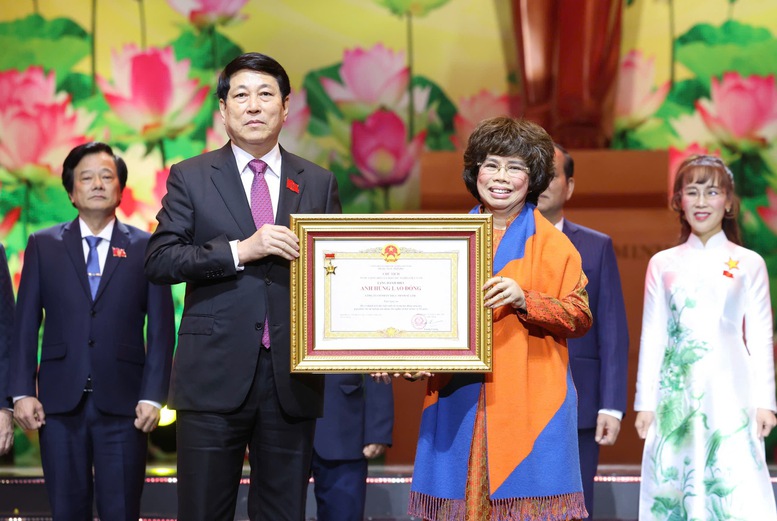 Lãnh đạo Đảng, Nhà nước trao danh hiệu Anh hùng tặng các tập thể, cá nhân- Ảnh 5.