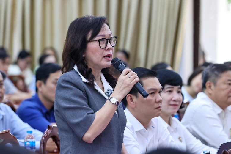 Thủ tướng: Dự kiến đầu tư gần 700 nghìn tỷ đồng cho y tế và giáo dục trong 10 năm tới- Ảnh 7.