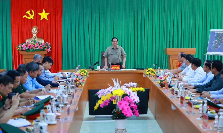 Thủ tướng kiểm tra, đôn đốc một số dự án hạ tầng chiến lược tại Cà Mau- Ảnh 8.
