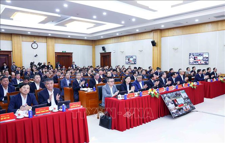 Chuyển đổi số phải đảm bảo giảm công sức, xử lý công việc hiệu quả, quy trình hiện đại hơn- Ảnh 2.