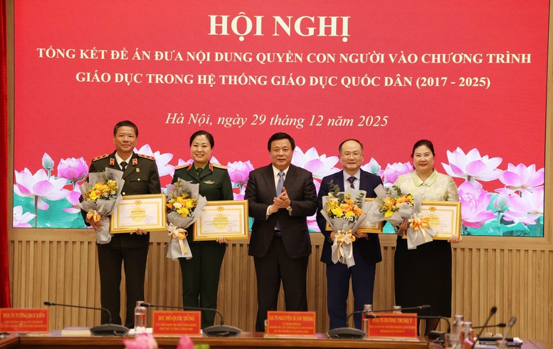 Giáo dục quyền con người là lựa chọn chiến lược trong kỷ nguyên phát triển mới- Ảnh 4.