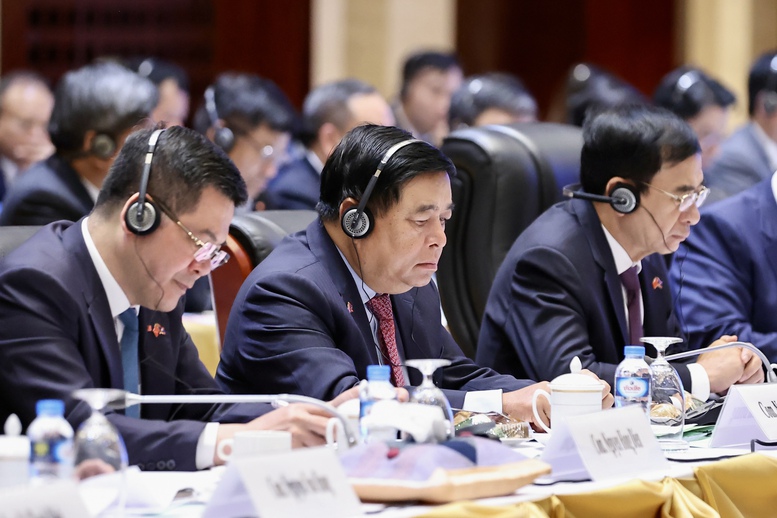 Kỳ họp 48 Uỷ ban Liên chính phủ Việt Nam – Lào: Hiện thực hoá quan hệ "gắn kết chiến lược"- Ảnh 8. Kỳ họp 48 Uỷ ban Liên chính phủ Việt Nam – Lào: Hiện thực hoá quan hệ "gắn kết chiến lược"- Ảnh 8.