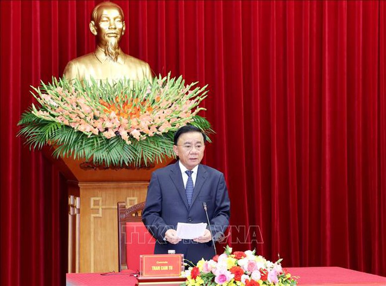 Thường trực Ban Bí thư tiếp Đoàn cán bộ cao cấp Đảng Nhân dân Cách mạng Lào- Ảnh 1. Thường trực Ban Bí thư tiếp Đoàn cán bộ cao cấp Đảng Nhân dân Cách mạng Lào- Ảnh 1.