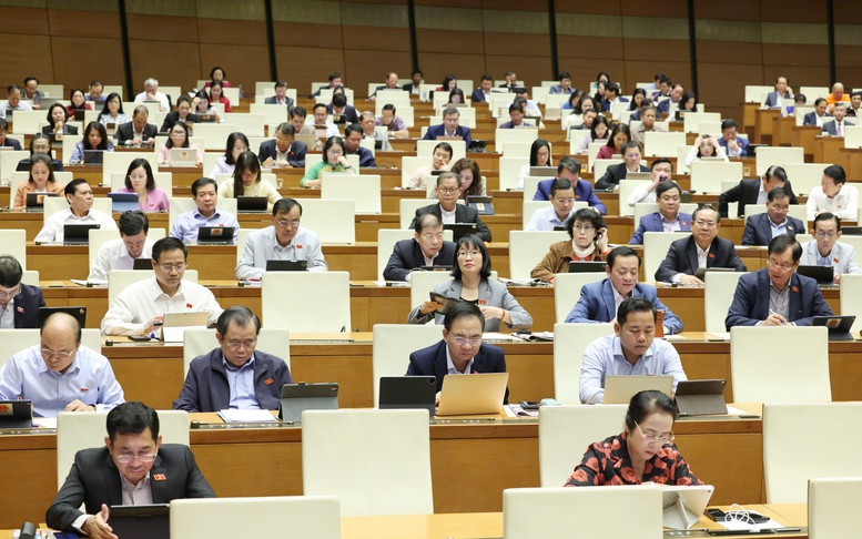 Tổ chức tín dụng yếu kém, thị trường vàng, đất đai… vào tâm điểm thảo luận của Quốc hội