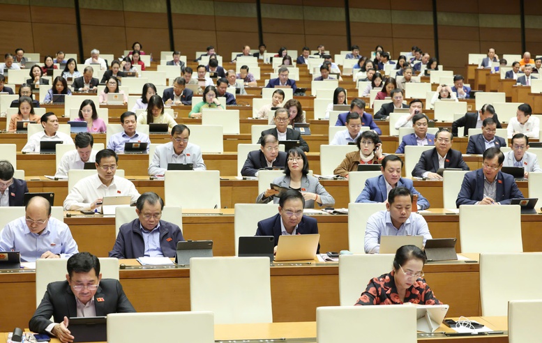 Tổ chức tín dụng yếu kém, thị trường vàng, đất đai… vào tâm điểm thảo luận của Quốc hội- Ảnh 1. Tổ chức tín dụng yếu kém, thị trường vàng, đất đai… vào tâm điểm thảo luận của Quốc hội- Ảnh 1.