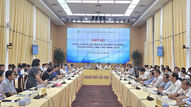 Cần Thơ cam kết đồng hành, lắng nghe, từng bước tháo gỡ khó khăn cho doanh nghiệp- Ảnh 1.