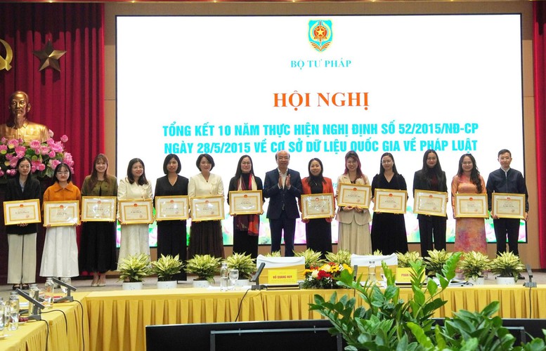 Nâng cao nhận thức, tầm quan trọng của cơ sở dữ liệu quốc gia về pháp luật - Ảnh 3.