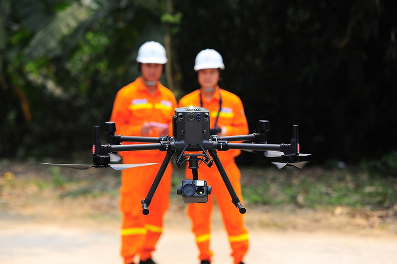 Vận hành an toàn, đầu tư hiệu quả, giữ vững 'trục xương sống' của hệ thống điện quốc gia- Ảnh 2.