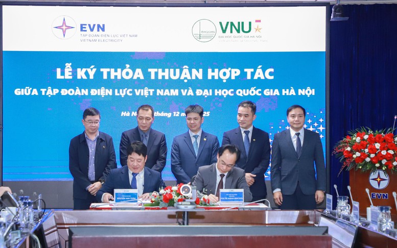 EVN ký kết thỏa thuận hợp tác với Đại học Quốc gia Hà Nội