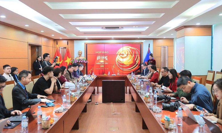 Chương trình ‘Với Đảng vẹn toàn niềm tin yêu’ chào mừng Đại hội Đảng XIV- Ảnh 1.