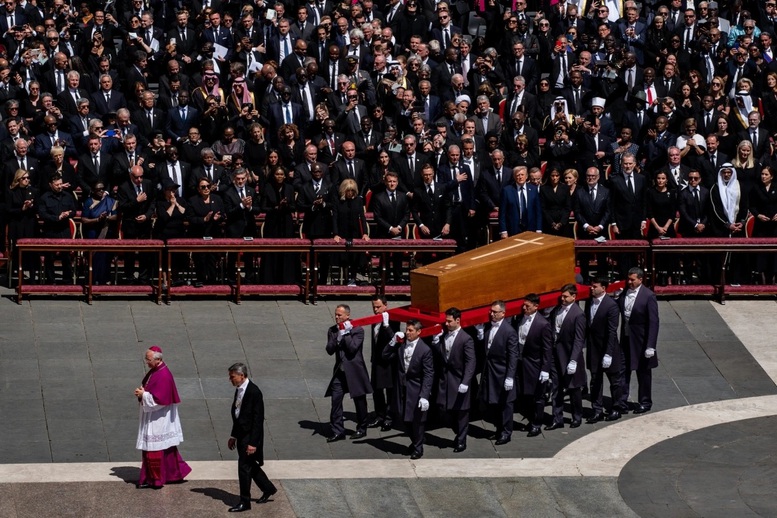 Thế giới 2025 qua ống kính toàn cầu- Ảnh 4.