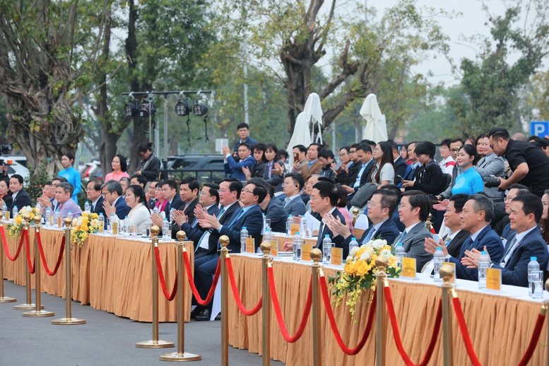 Trình diễn công nghệ Make in Viet Nam 2025: UAV Việt tham gia giải bài toán thực tiễn- Ảnh 1.