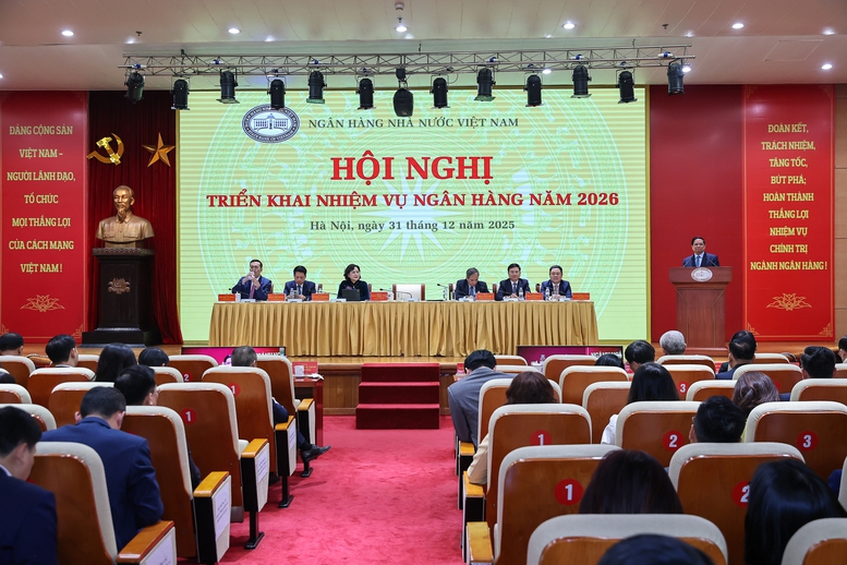 Thủ tướng: Mọi hoạt động của ngân hàng phải đổi mới, phải đột phá nhưng nhất quán mục tiêu- Ảnh 5. Thủ tướng: Mọi hoạt động của ngân hàng phải đổi mới, phải đột phá nhưng nhất quán mục tiêu- Ảnh 5.