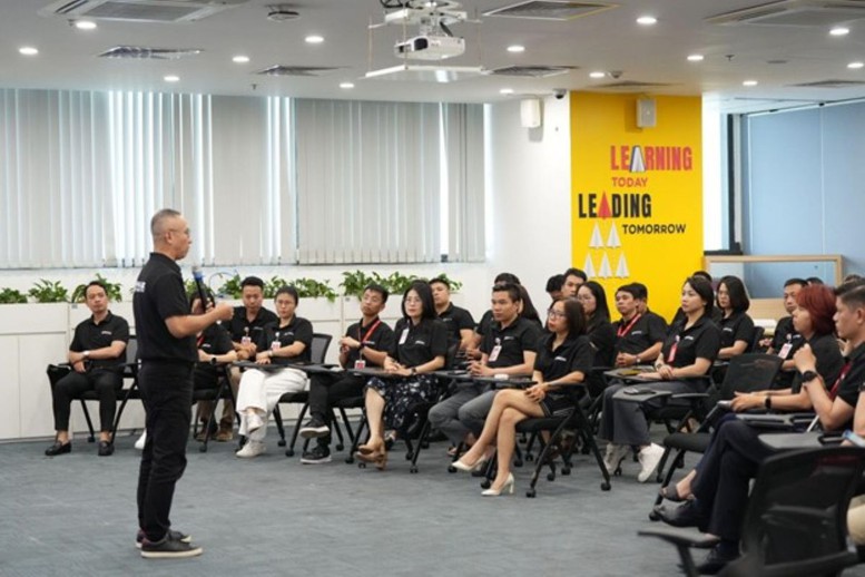 Biến linh hoạt thành sức mạnh quản trị tại ROX Group- Ảnh 1. Biến linh hoạt thành sức mạnh quản trị tại ROX Group- Ảnh 1.