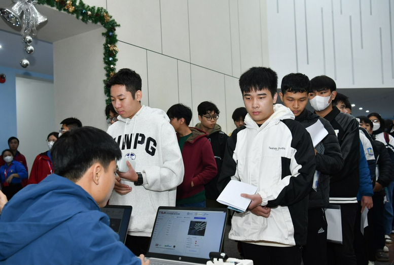 Đại học Bách khoa Hà Nội mở cổng đăng ký thi TSA- Ảnh 1.