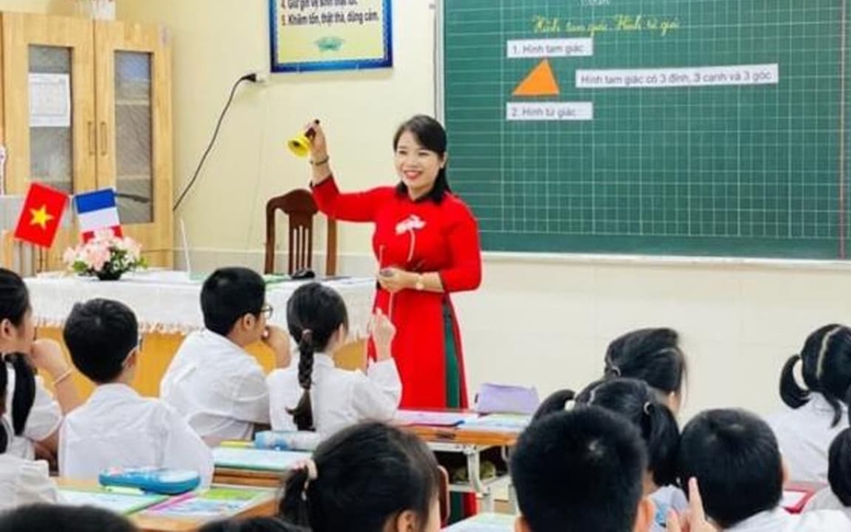 Xác định cơ cấu hạng chức danh nghề nghiệp tại trường THPT