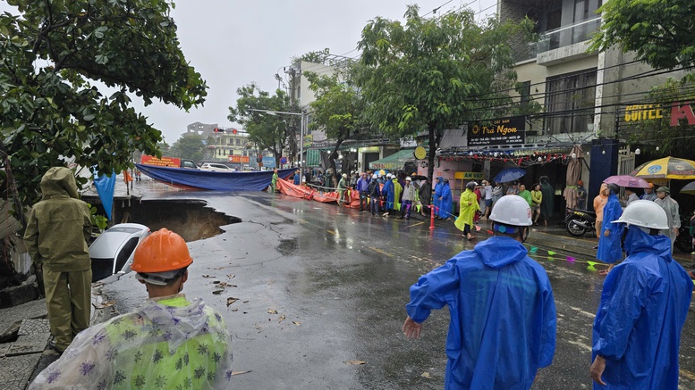Đà Nẵng: Đánh giá nguyên nhân và đề xuất phương án xử lý hố sụt trên mặt đường- Ảnh 1. Đà Nẵng: Đánh giá nguyên nhân và đề xuất phương án xử lý hố sụt trên mặt đường- Ảnh 1.