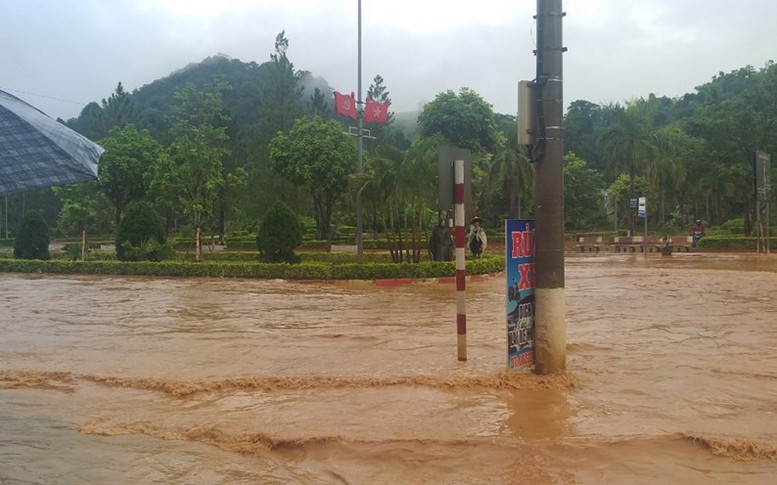 Lâm Đồng: Mưa lớn diện rộng gây ngập hơn 6.000 ngôi nhà