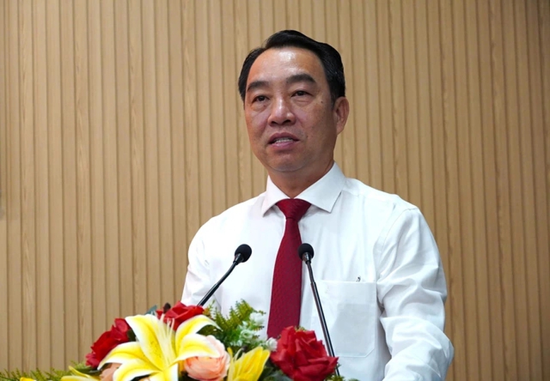 Phê chuẩn kết quả bầu, miễn nhiệm chức vụ Chủ tịch UBND tỉnh Cà Mau- Ảnh 1.