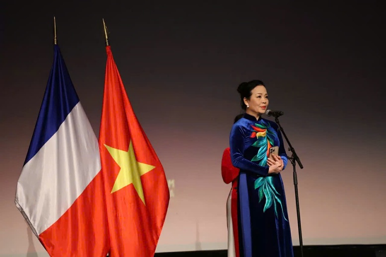 Khai mạc Tuần lễ 'Điện ảnh Việt Nam - Hành trình Ánh sáng'- Ảnh 2. Khai mạc Tuần lễ 'Điện ảnh Việt Nam - Hành trình Ánh sáng'- Ảnh 2.