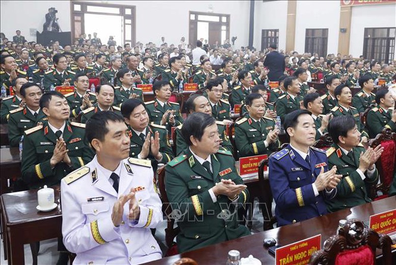 Tổng Bí thư Tô Lâm: Tập trung xây dựng lực lượng vũ trang Quân khu 9 cách mạng, chính quy, tinh nhuệ, hiện đại- Ảnh 7. Tổng Bí thư Tô Lâm: Tập trung xây dựng lực lượng vũ trang Quân khu 9 cách mạng, chính quy, tinh nhuệ, hiện đại- Ảnh 7.