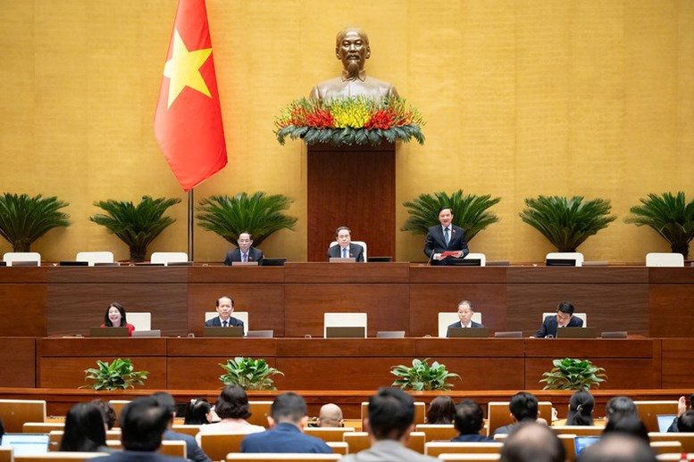 Đại biểu Quốc hội đề nghị tấn công mạnh tội phạm công nghệ cao, hàng giả, thực phẩm bẩn- Ảnh 1. Đại biểu Quốc hội đề nghị tấn công mạnh tội phạm công nghệ cao, hàng giả, thực phẩm bẩn- Ảnh 1.