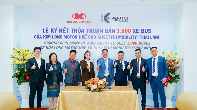 Xuất khẩu 1.000 xe bus thương hiệu KIM LONG sang Thái Lan- Ảnh 2. Xuất khẩu 1.000 xe bus thương hiệu KIM LONG sang Thái Lan- Ảnh 2.
