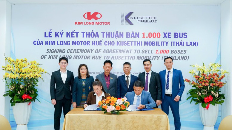 Xuất khẩu 1.000 xe bus thương hiệu KIM LONG sang Thái Lan- Ảnh 1. Xuất khẩu 1.000 xe bus thương hiệu KIM LONG sang Thái Lan- Ảnh 1.