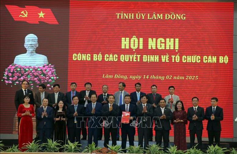 Lâm Đồng kết thúc hoạt động của 10 đảng đoàn, thành lập mới 2 đảng bộ- Ảnh 1.