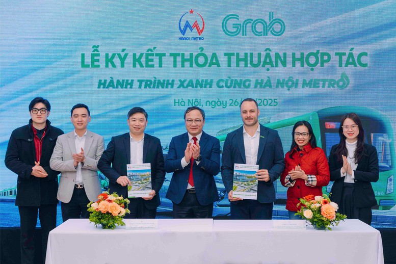 Metro Hà Nội và Grab Việt Nam hợp tác phát triển đường sắt đô thị Hà Nội- Ảnh 1.