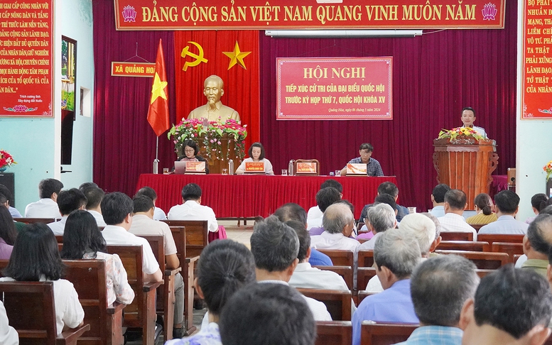 Quy định việc tiếp xúc cử tri của đại biểu Quốc hội, đại biểu Hội đồng nhân dân