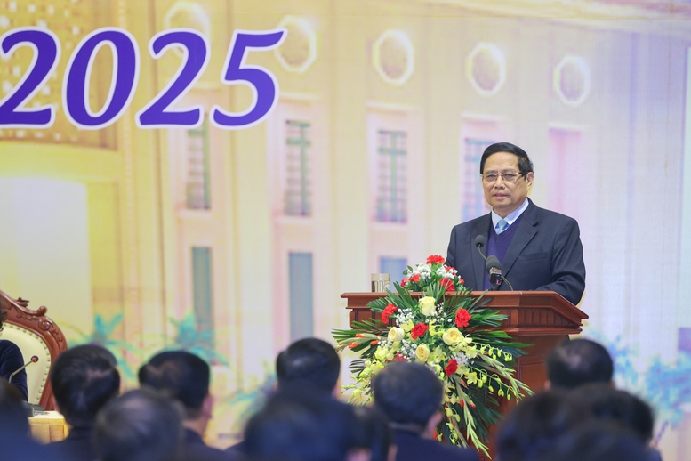 Thủ tướng giao nhiệm vụ đầu năm mới với ngành ngân hàng- Ảnh 2. Thủ tướng giao nhiệm vụ đầu năm mới với ngành ngân hàng- Ảnh 2.