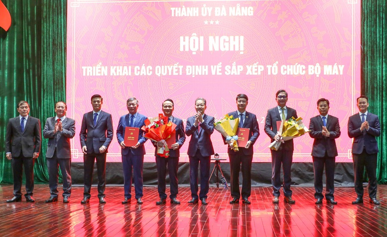 Đà Nẵng: Thành lập hai đảng bộ mới, hợp nhất Ban Tuyên giáo Thành ủy và Ban Dân vận Thành ủy- Ảnh 1.