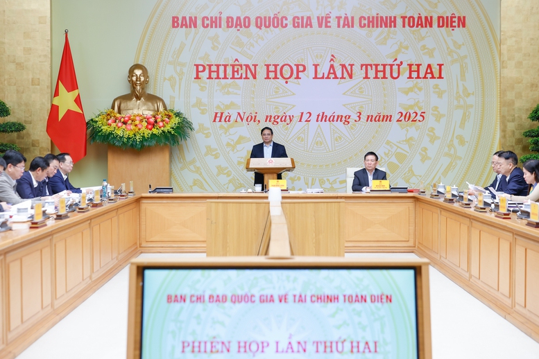 Thủ tướng: Mọi người được tiếp cận bình đẳng, thụ hưởng thành quả và bảo vệ an toàn với các dịch vụ tài chính- Ảnh 3.