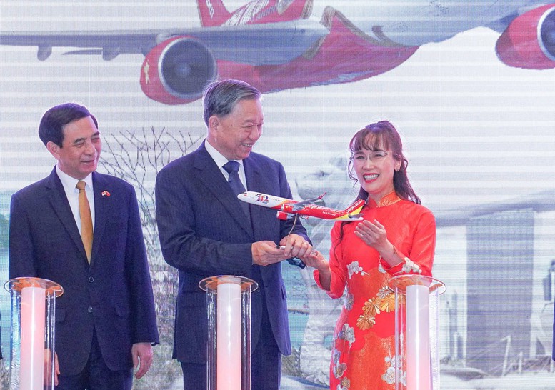 Vietjet opens direct flight from Singapore to Phu Quoc: Connecting the sky, taking off the desire for cooperation and prosperity - Photo 2.